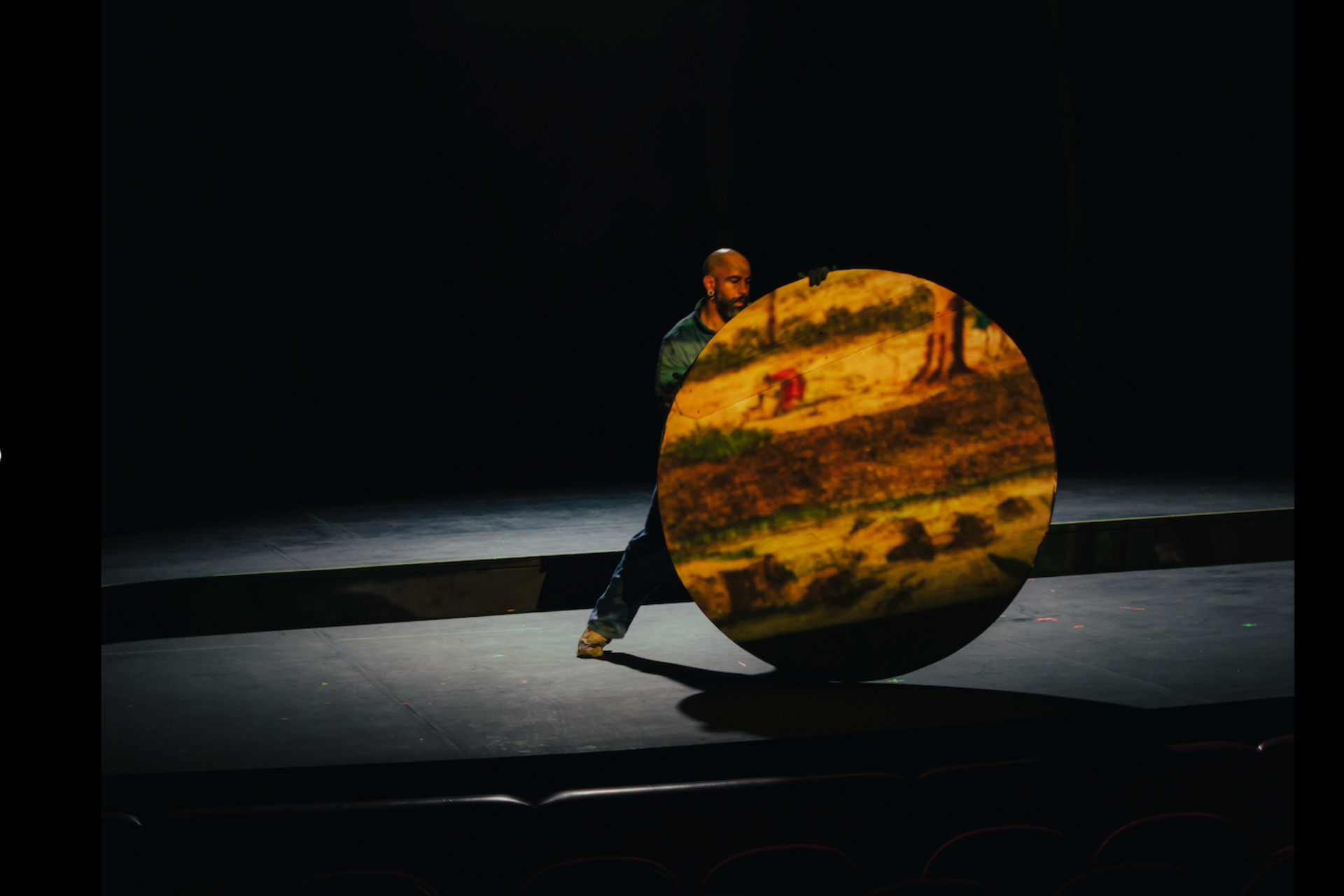 DO YOU REMEMBER DO YOU NO I DON'T © Teatro Colon Bogota